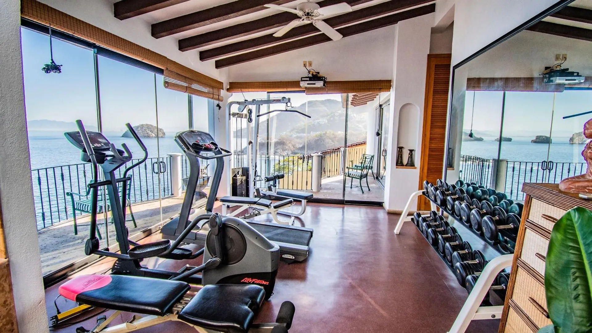 Ocean Front Villa*Beach*Heated Pools* Chef*Staff Puerto Vallarta 0*,  Mexico